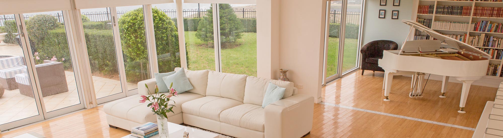 Venue-banner-living-room