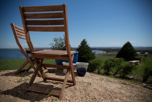 Venue-photos-lakechair2